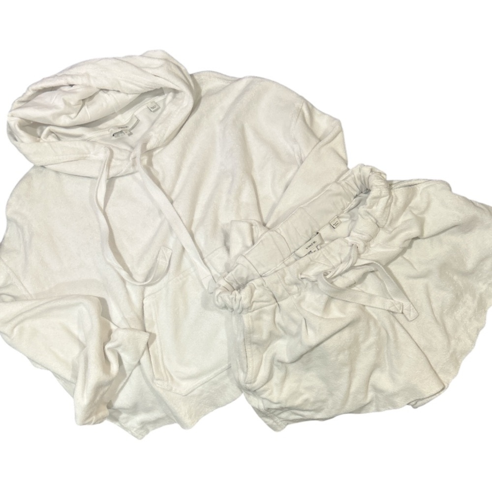 Vince White Hoodie and Shorts Set. Terrycloth 
Top S, shorts XS.